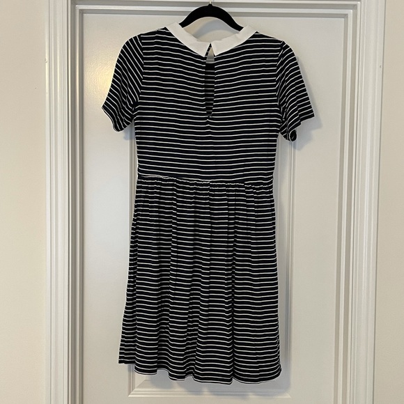 Envie de Fraise CAROLANE Nursing & Maternity Dress - Picture 5 of 5